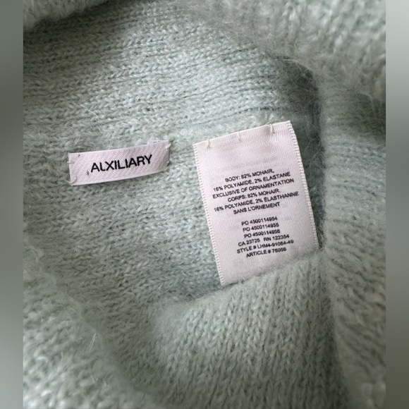ARITZIA ALXILIARY mint mohair toque - Picture 3 of 4